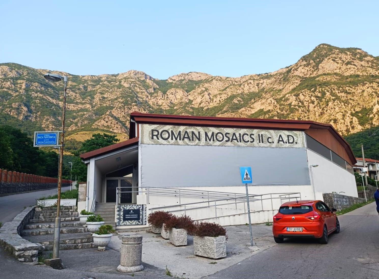 Villa Risan Apartments Экстерьер фото
